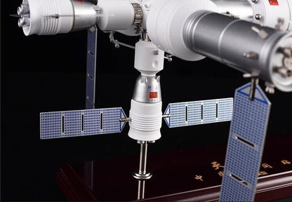 1:80 46CM China Tiangong Space Station Diecast Aerospace Model Collection
