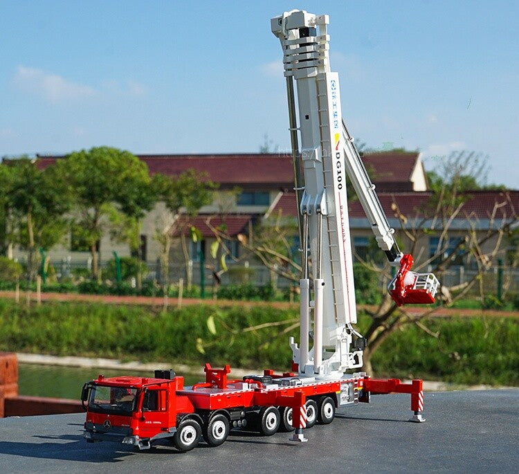 1:50 XCMG DG100 Aerial Platform Fire Truck Recue Vehicle Diecast Model