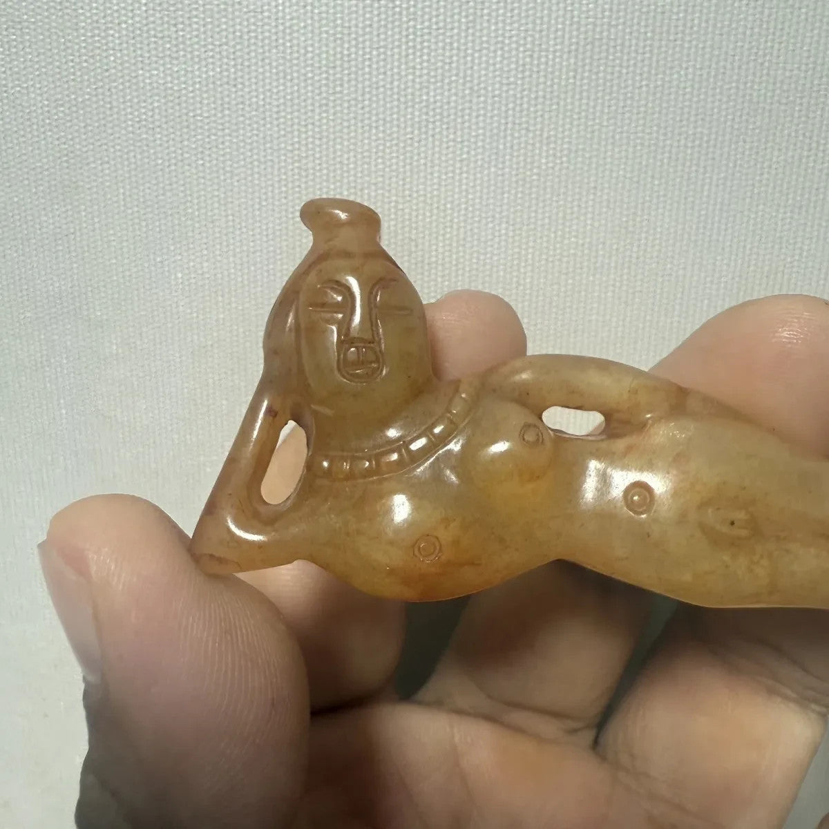China Antique Old Hsiuyen Jade Collection Nude Maid Pendant Statue Gift Artware