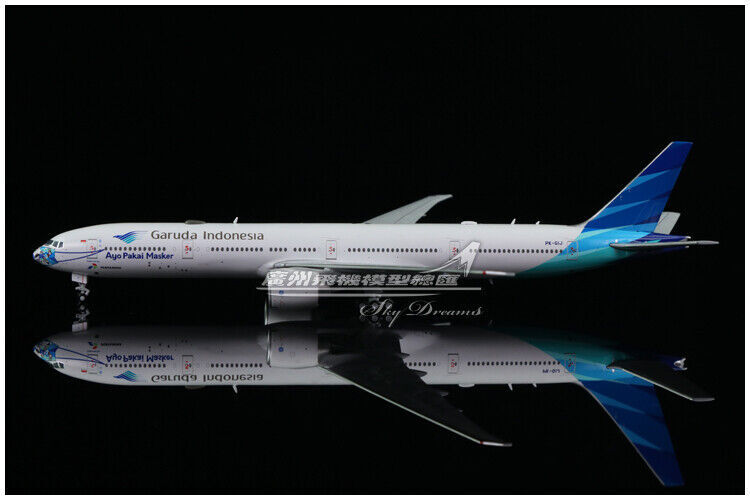 1:400 JC Wings Garuda Indonesia BOEING 777-300ER Passenger Plane Diecast Model