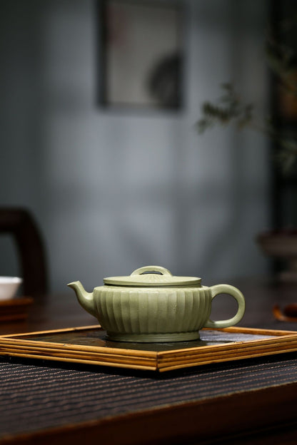 China Yixing Zisha Pottery Bean Green Mud Clay Handmade230cc Tendon Grain Teapot