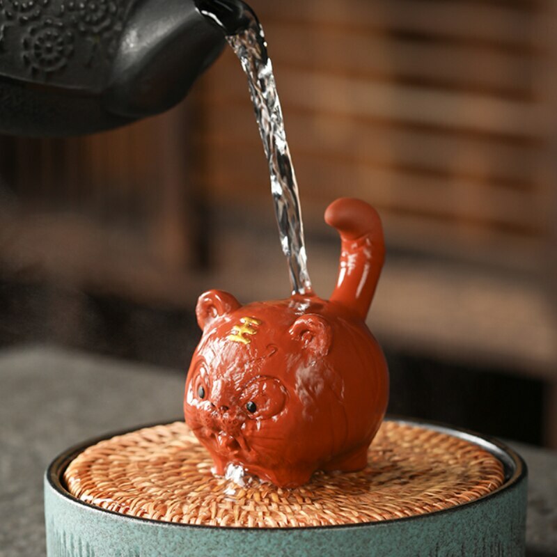 7.5cm Yixing Purple Clay Tiger Statue Figurine Tea Pets Tea Table Decor Tea Set