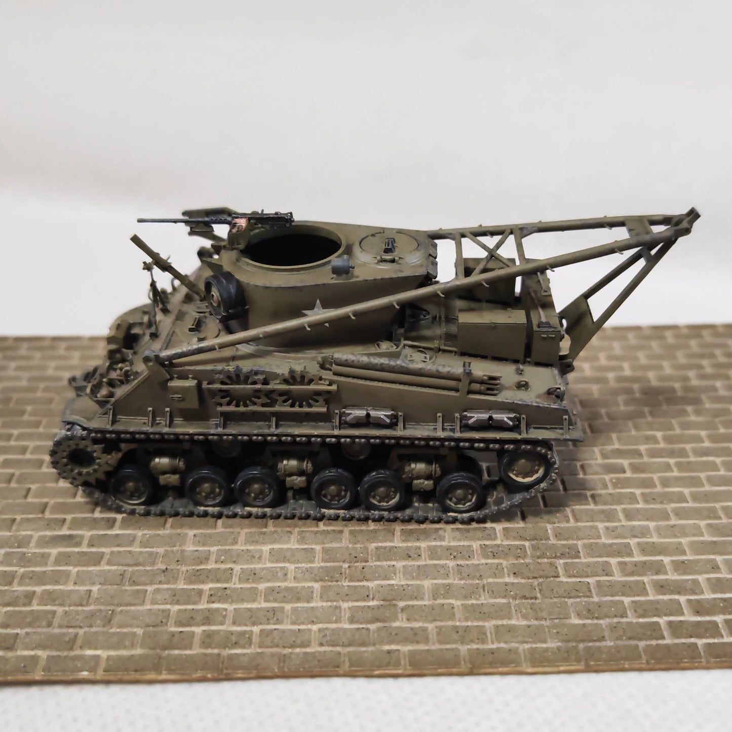 Homemade 1/72 US M32B3 Tank Recovery Vehicle Finished Model Ornament Toys