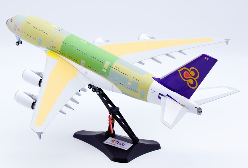 1:200 37CM JC Wings THAI AIRBUS A380 Passenger Airplane Diecast Aircraft Model