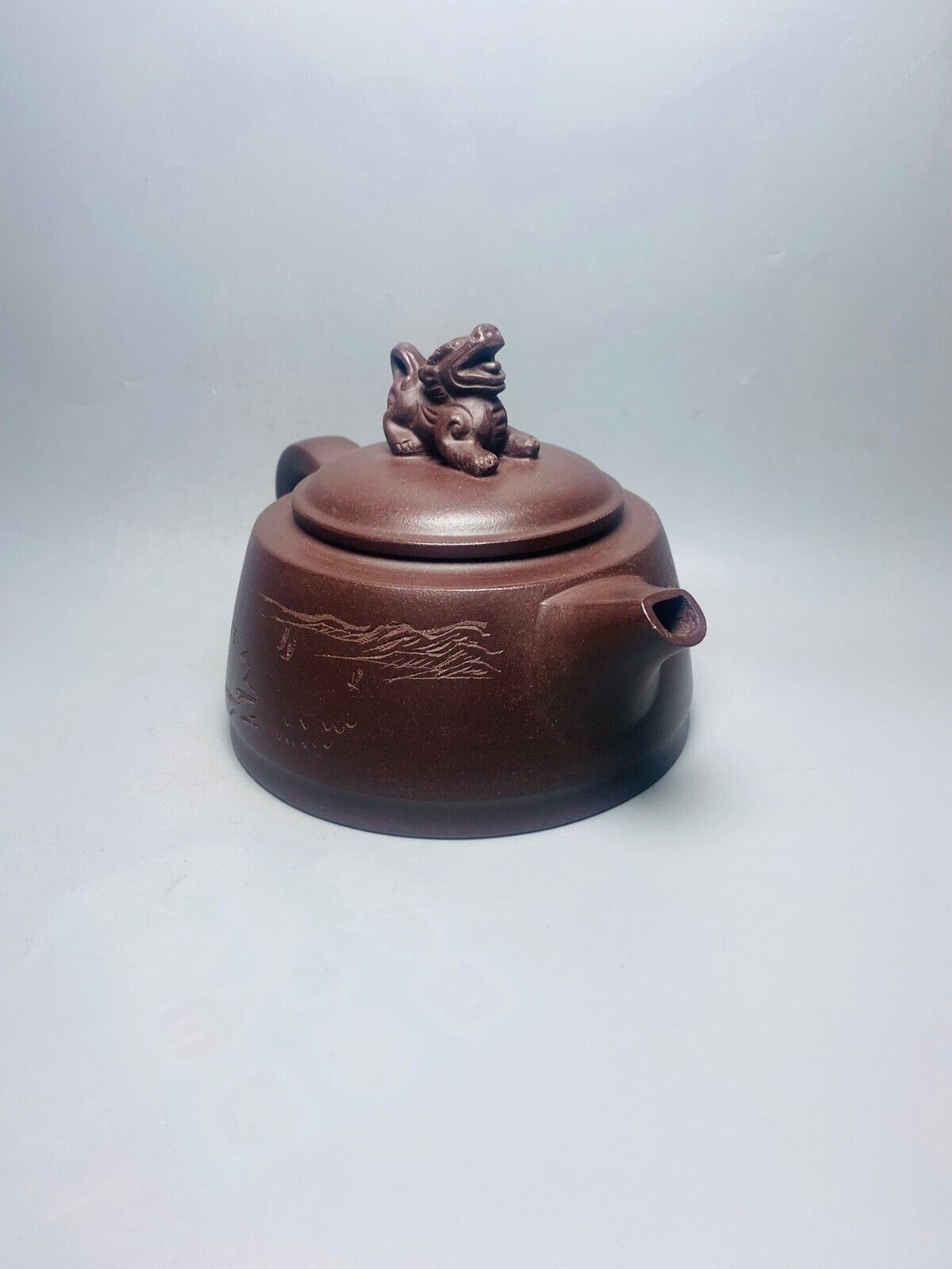 l-0Chinese Yixing Zisha Clay Handmade Exquisite Teapot （麒麟 底款：顾景舟）