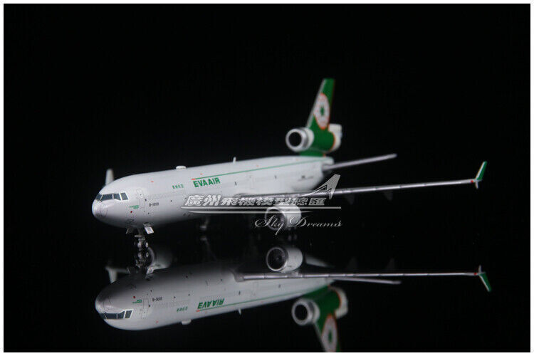 1:400 JC Wings EVA AIR MCDONNELL DOUGLAS MD-11F Airplane Diecast Aircraft Model