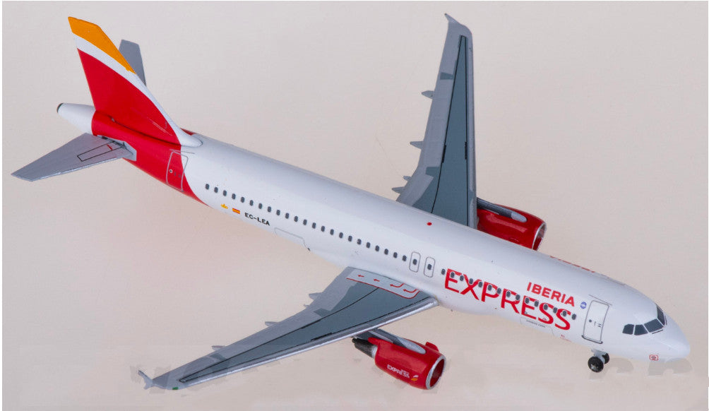 1:400 AeroClassics Iberia Airbus A320 Airplane Passenger Diecast Model