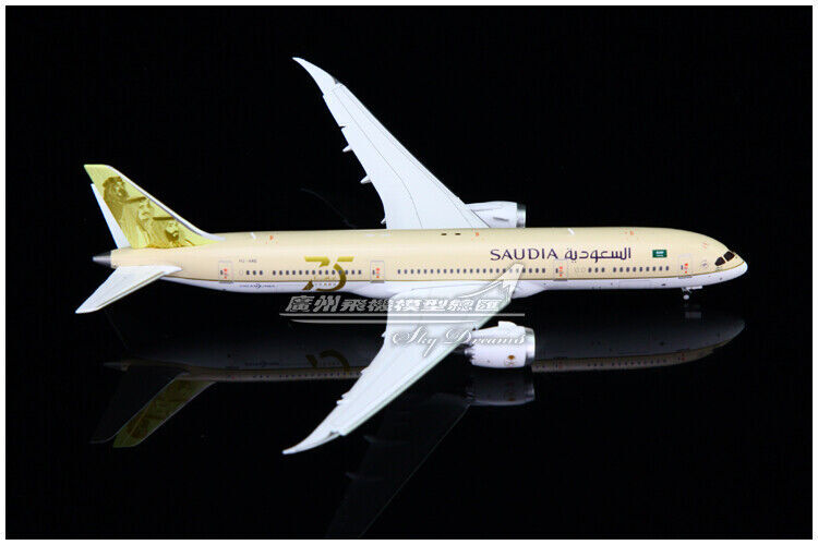 1:400 JC Wings Saudi BOEING 787-9 Passenger Airplane Flap Down Diecast Model