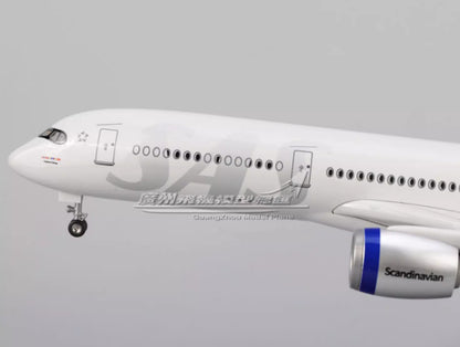 47CM 1:142 SAS Scandinavian AIRBUS A350 Airplane Landing Gear Resin Plane Model