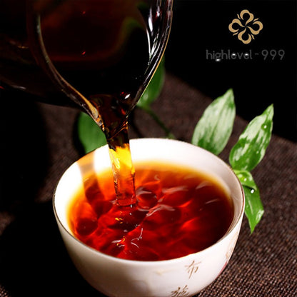 200g Ripe Pu'er Tea Cake 2009 Yunnan Court Grade Golden Bud Aged Tea