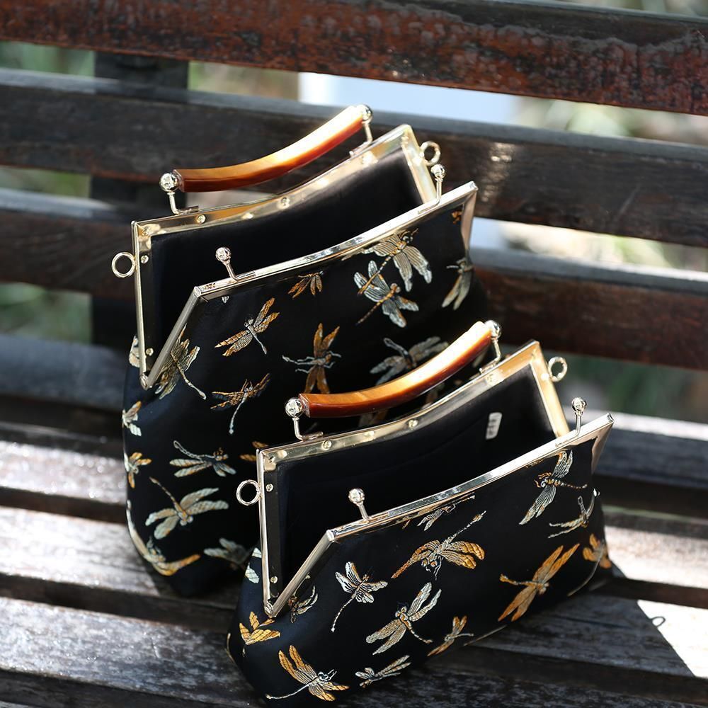 Vintage Lock Shell Bag Handbag Purse Handmade Chain Women Shoulder Crossbody Bag