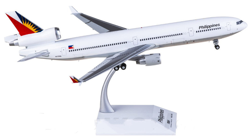 1:200 JC Wings Philippine Airlines MD-11 Passenger Airplane Diecast Plane Model