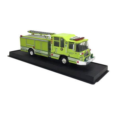 1:64 Scale 1997 Pierce Quantum Pumper Fire Truck Alloy Model Collection