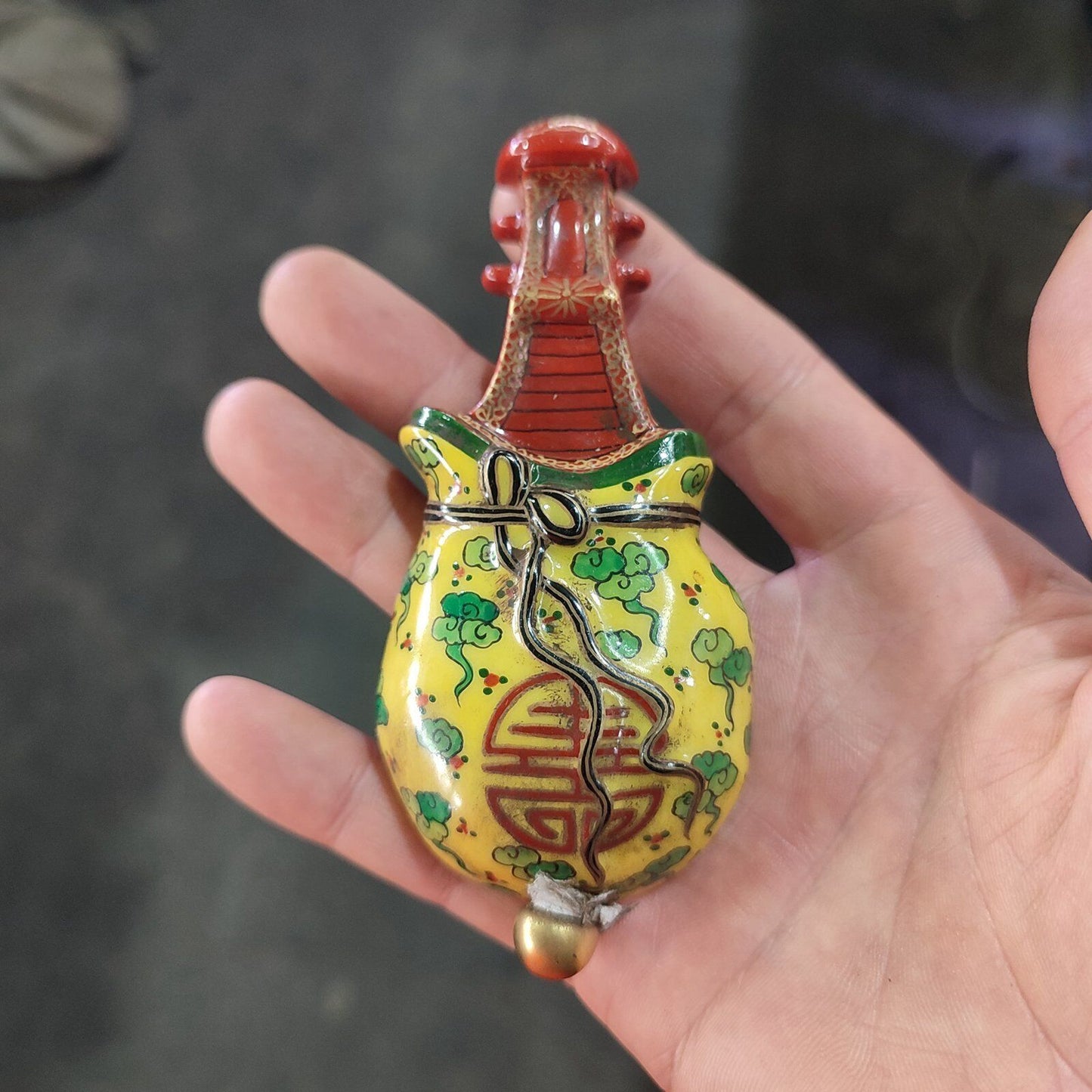 Chinese Porcelain Snuff Bottle Ceramics Chinese Lute Pipa Statue Painting Women