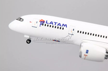 43CM 1:130 LATAM BOEING 787 Airplane Landing Gear Resin Aircraft Plane Model