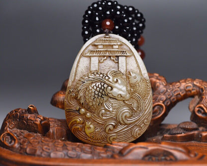 Chinese Old Natural Hetian Jade Carved Fish Statue Exquisite Pendant Jewelry Art
