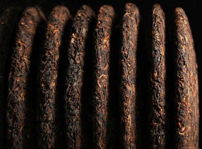 357g Yunnan Pu-erh Tea Pu'er Ripe Tea Menghai Springl Cooked Shu Seven Cake Tea