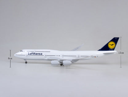 47CM 1:160 Lufthansa BOEING 747-8 Airplane Landing Gears Resin Aircraft Model