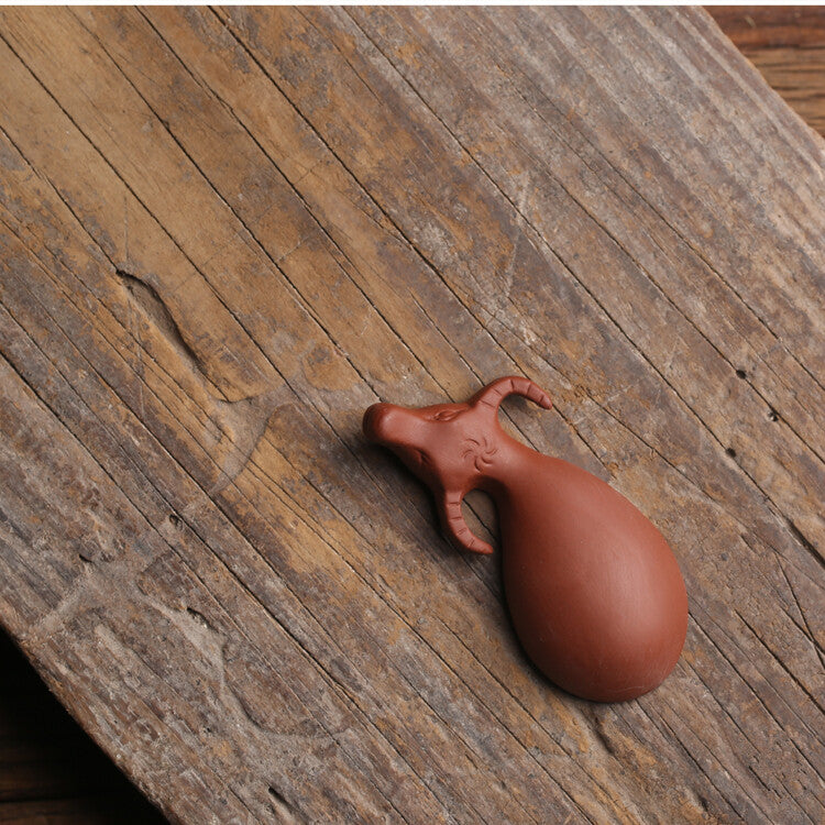 Creative Tea Pet Yixing Zisha Purple Clay Buffalo Small Decoration On Tea Table