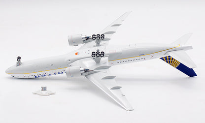 1:200 32CM InFlight UNITED BOEING 777-200 Passenger Airplane Diecast Plane Model