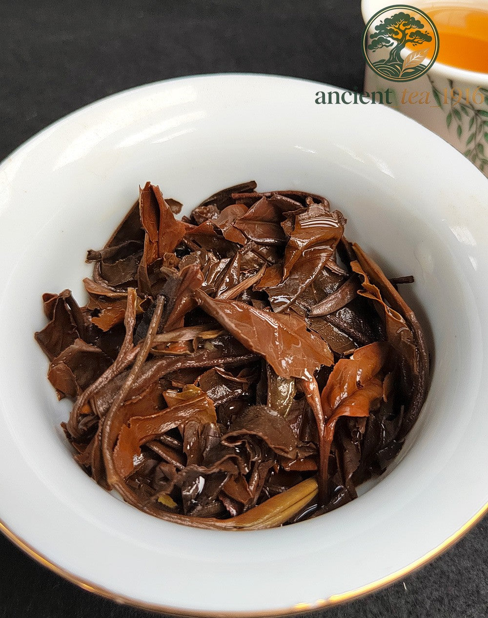 357g 2022 Moonlight White Ancient Tree Mengku Daxueshan Mountain White Tea Cake