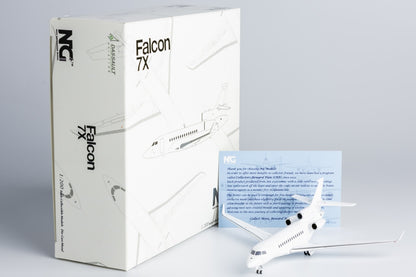 1:400 NGmodels Blank Dassault Falcon 7X Passenger Airplane Diecast Plane Model
