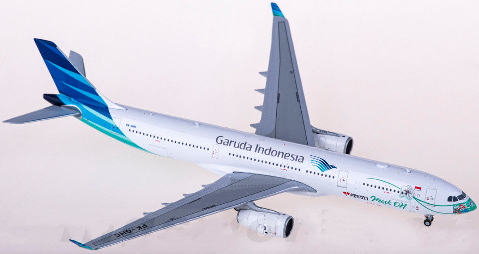1:400 JC Wings Garuda Indonesia AIRBUS A330-300 Passenger Airplane Diecast Model