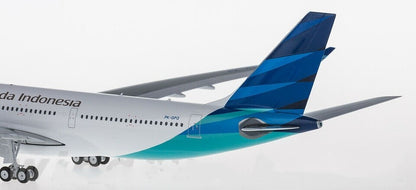 1:200 30CM Phoenix Garuda Indonesia AIRBUS A330-200 Airplane Diecast Plane Model