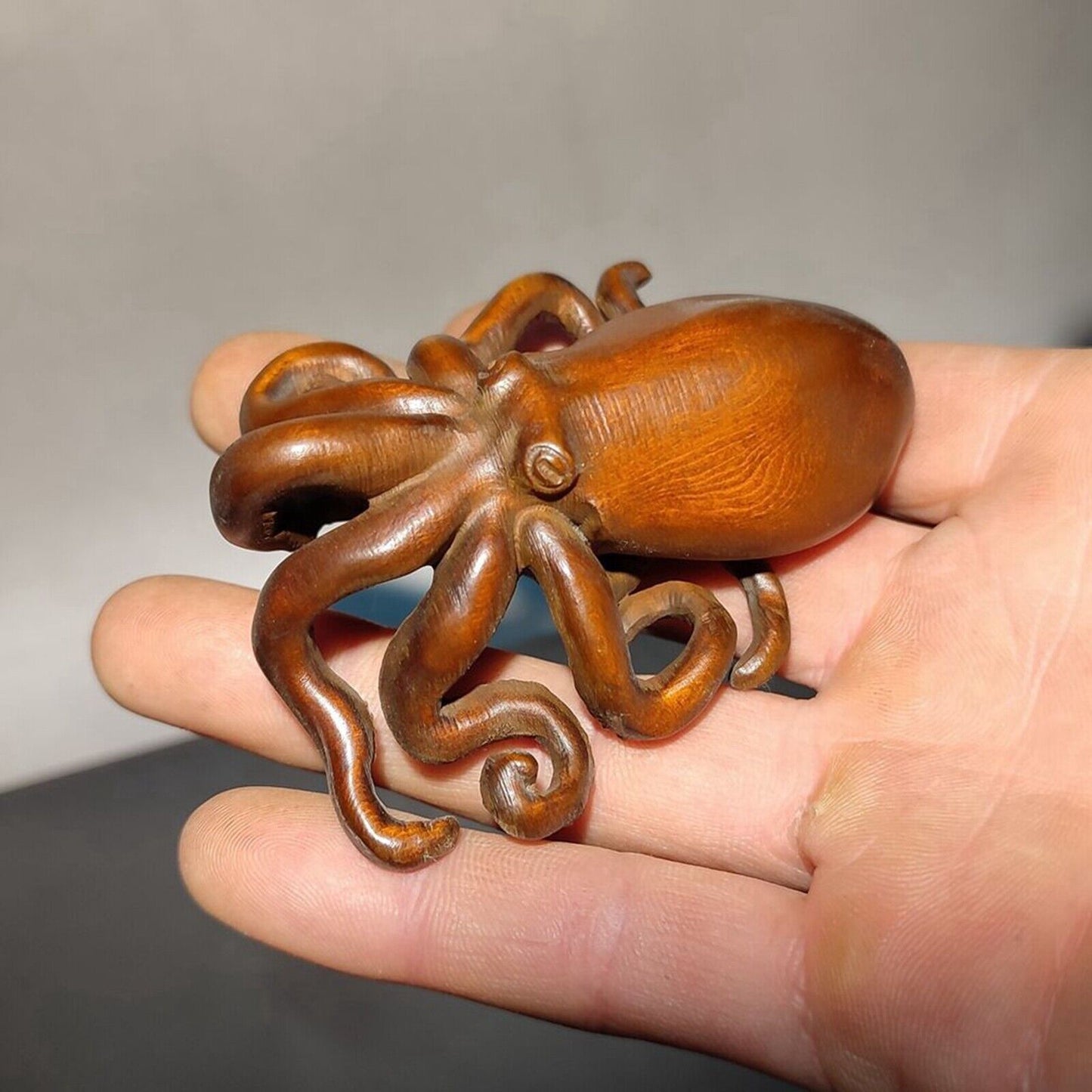 Wooden Octopus Statue Wood Carved Figure Decor Children Gift Toy Animal Kid Baby