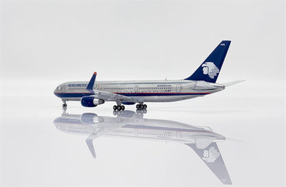 JC WINGS AEROMEXICO for Boeing B767-300ER XA-APB 1:400 Aircraft Pre-built Model