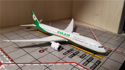 Phoenix EVA Air For Boeing B787-9 B-17882 Limited Edition 1/400 Aircraft Model