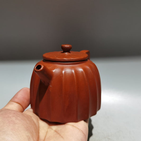 Chinese Yixing Zisha Clay Handmade pattern Exquisite Teapot 品名：筋纹壶 底款：顾景舟