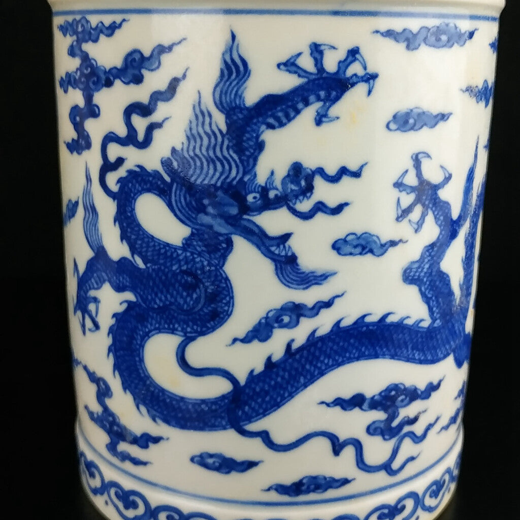 Chinese Blue&white Porcelain Handpainted Dragon Pattern Brush Pot