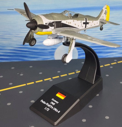 FLOZ Germany 1945 Focke-Wulf FW 190A-8 1/72 DIECAST MODEL AIRCRAFT