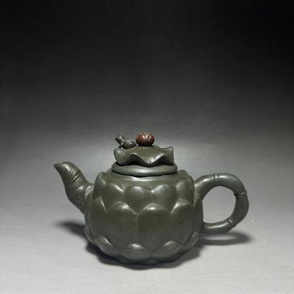 vintage chinese yixing purple clay teapot zisha ceremony carving Collectible art