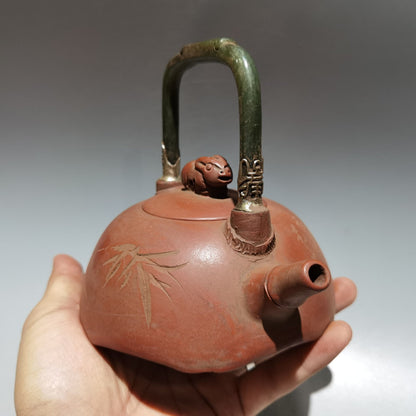 Chinese Yixing Zisha Clay Handmade Exquisite Teapot（镶玉提梁壶 底款：杨彭年）