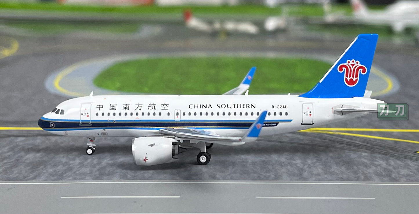 1:400 PandaModel CHINA SOUTHERN A319neo B-32AU Passenger Airplane Diecast Model