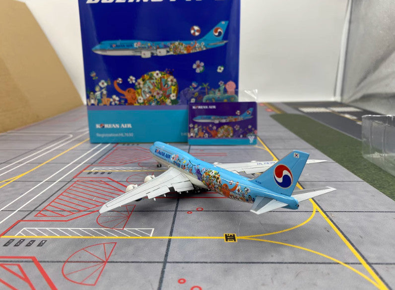 1:400 YY Wings KOREAN AIR BOEING 747-8 Flap Down Aircraft Diecast Airplane Model