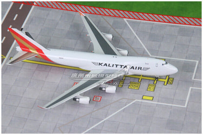 1:400 Phoenix Kalitta Air BOEING 747-400 Passenger Airplane Diecast Plane Model