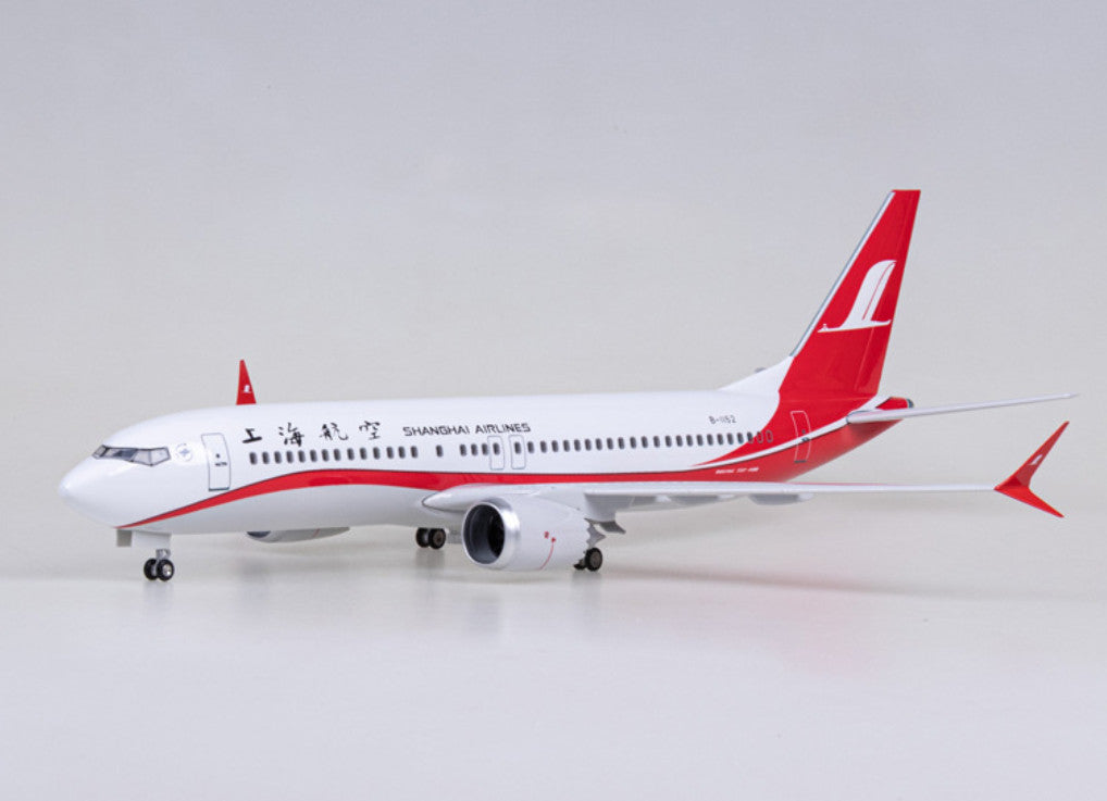 1:85 47CM SHANGHAI AIRLINES BOEING 737 MAX Airplane Landing gear Resin Model