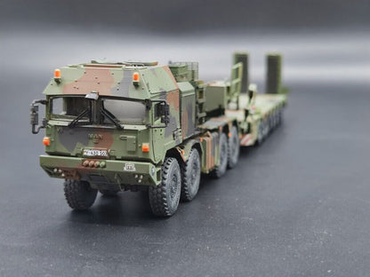 1/72 Scale German Mammut Tractor Trailer NATO Camouflage Finished Static Model