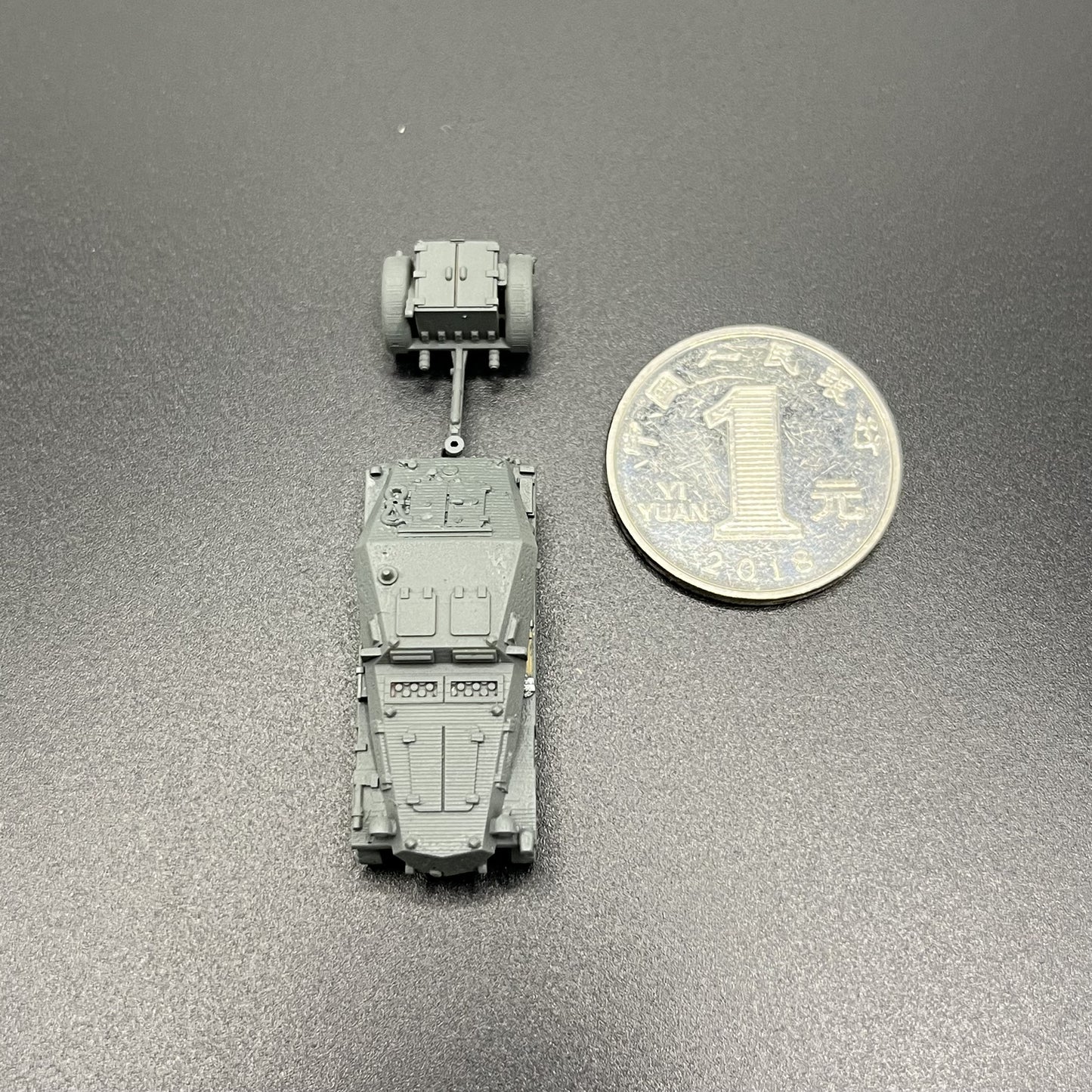 1/144 Sdkfz-252-253 Tank Model