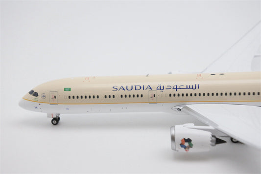 Phoenix SAUDIA AIR NEOM FOR BOEING B787-10 HZ-AR26 1:400 DIECAST Aircraft Model