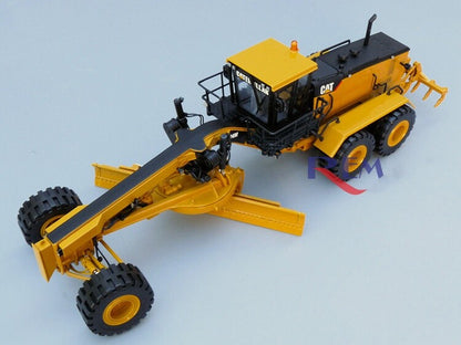 1:50 34CM DM 24M Motor Grader Construction Vehicles Machine Diecast Model