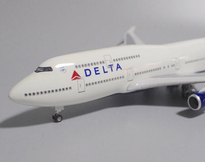 1:150 47CM DELTA BOEING 747-400 Airplane Plane Landing Gear Resin Aircraft Model