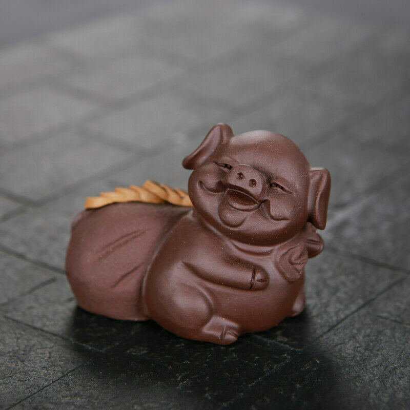 Yixing Zisha Artware Tea Pet Wealthy Mascot Pig Statue Table Decoration Ornament