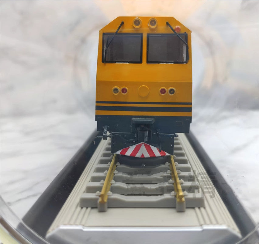 1:68 34CM Self-propelled Rail Welding Vehicle Train Diecast Model Collection