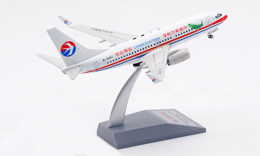 1:200 AV200 China Eastern Plane Airlines B737-700 Diecast Aircraft Model