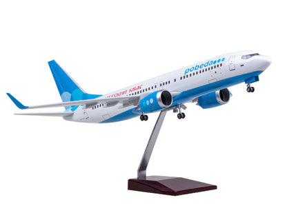 1:85 47CM Pobeda BOEING 737 MAX Passenger Airplane Landing gear Resin Model