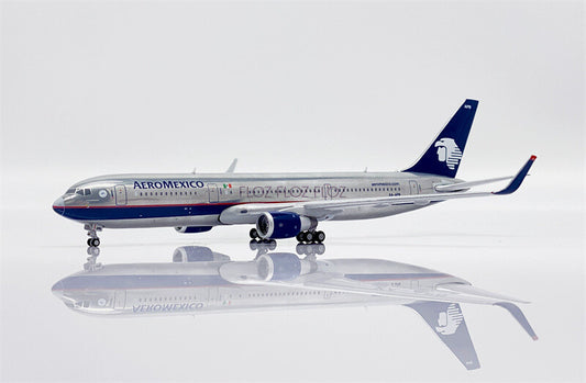 JC WINGS AEROMEXICO for Boeing B767-300ER XA-APB 1:400 Aircraft Pre-built Model